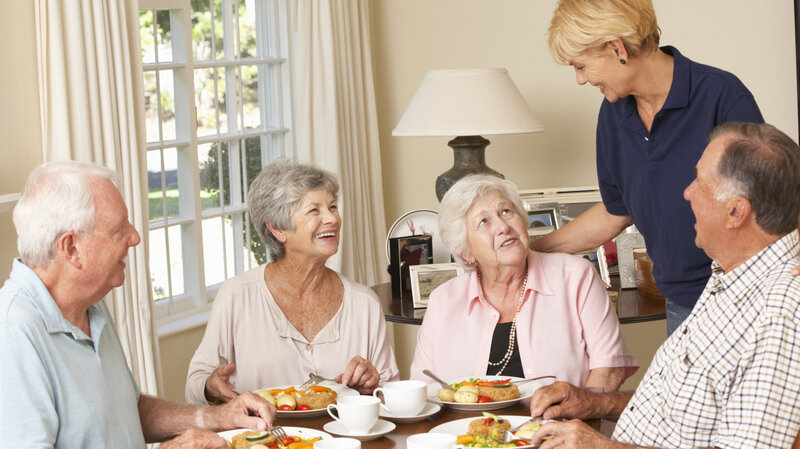 Żywienie osób starszych bezpieczeństwo i profilaktyka 